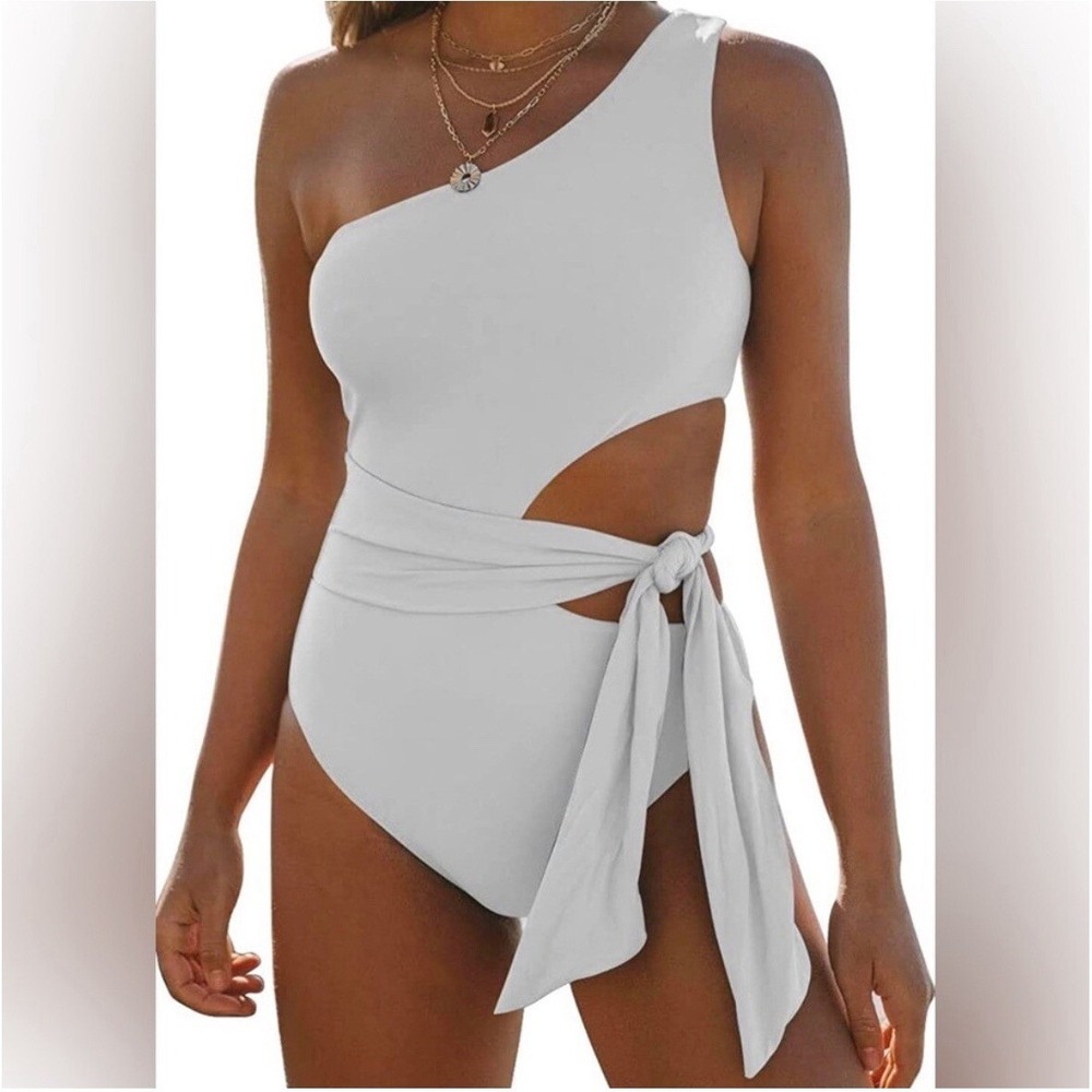 Lillusory Swimsuit Size XL Gray One Shoulder Monokinis Tie Side Cutout One Piece